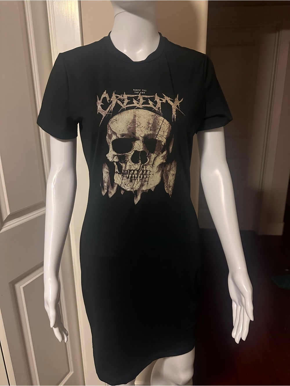 NWT SHEIN EZwear Gothic Skull Graphic Bodycon Dress L